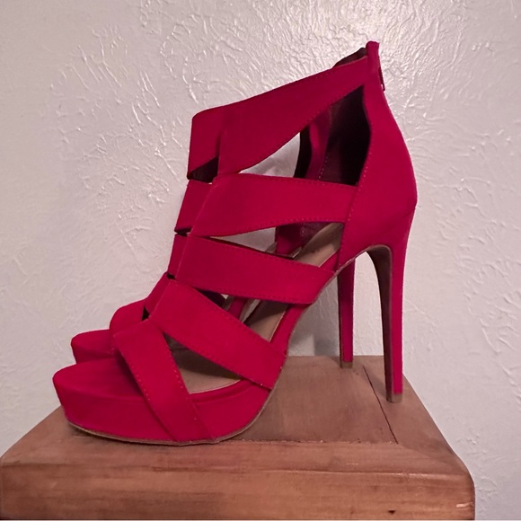 Candie's CA Spicy Red Heels Women's Size 9.5 NIB - Picture 4 of 7